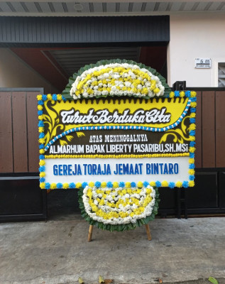 Papan Bunga Duka di Kluet Selatan